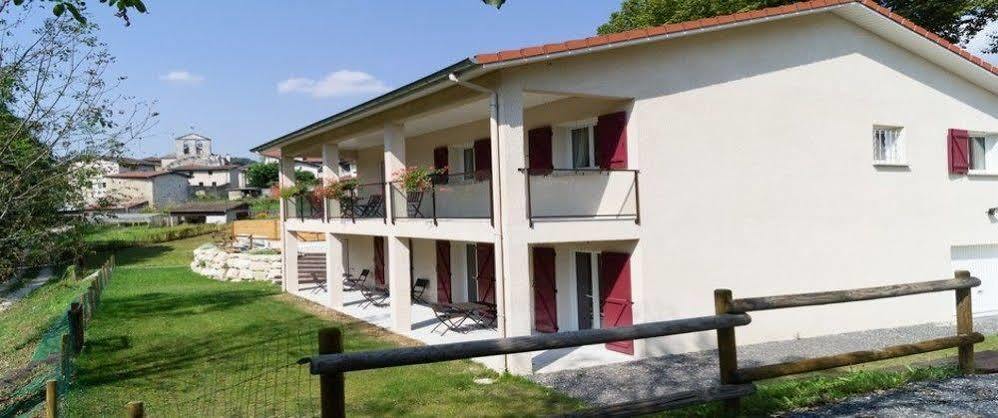 Le Mas de Servant Roulottes et chambres d'hôtes Auberives-en-Royans Exterior foto